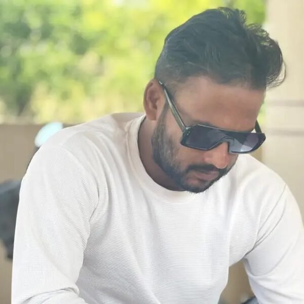 Aslam S